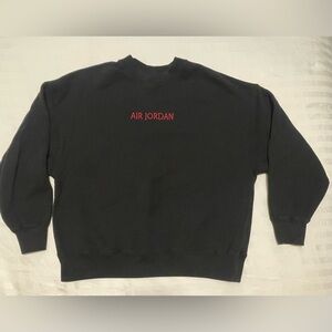 Air Jordan Wordmark Women's Crew Sweatshirt in Black - size S
